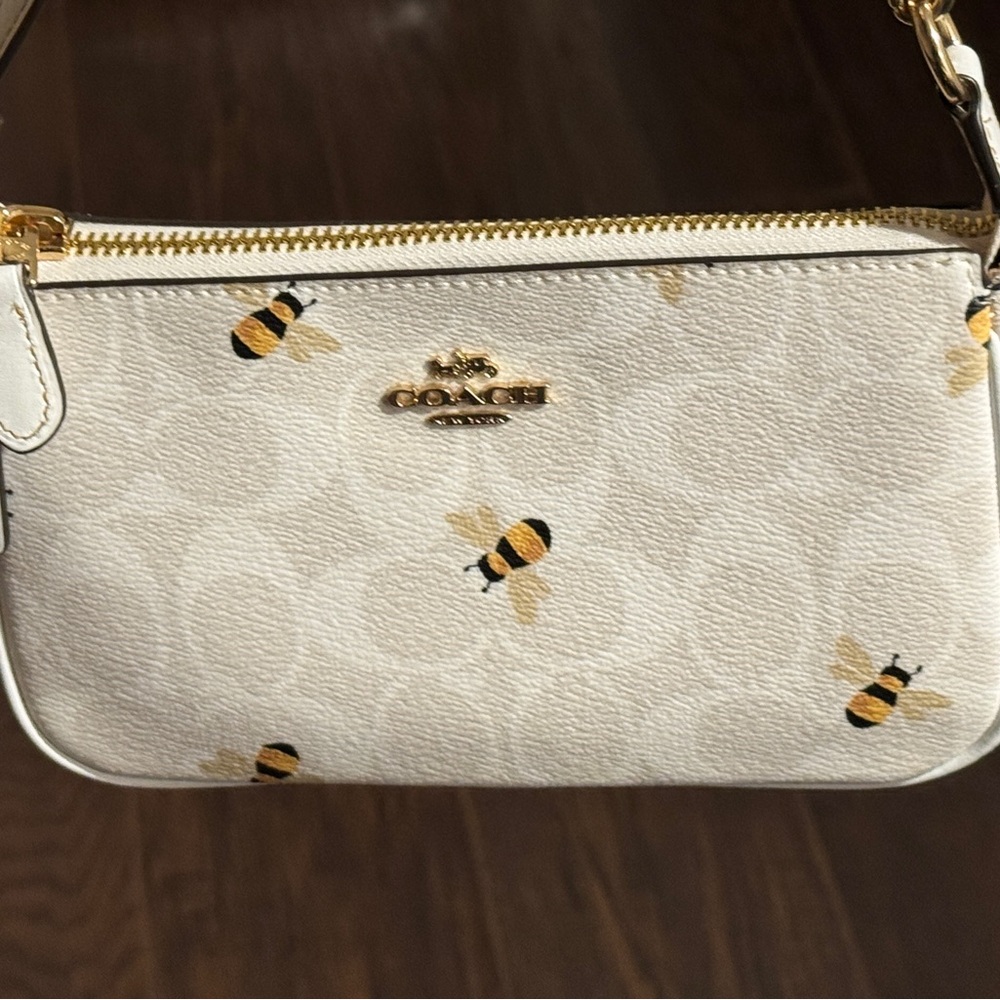 Coach Nolita 19 Purse - Signature Canvas With Bee Print (gold & glacier white) - Picture 5 of 9